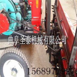 臨河區小型青貯收割機 多功能升級，助力高效農業收割