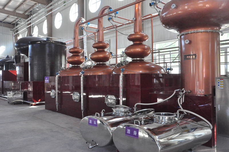 寧夏白蘭地產業新篇章 西北最大基酒蒸餾項目投產，賦能葡萄酒加工全產業鏈